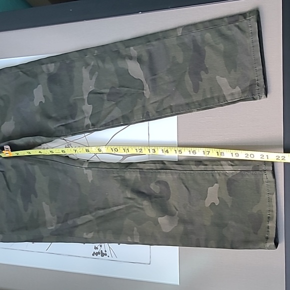 Bundle of 2 Kids Camo Jeans | NWT NWOT | Size 7 - Picture 8 of 9